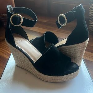 Women’s Guess Black Wedge Sandals